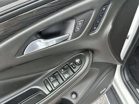 Used 2017 Buick Envision Premium AWD/4WD image 17