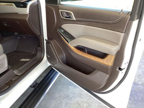 Used 2020 GMC Yukon Denali AWD/4WD image 15