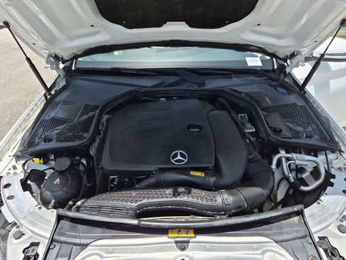 Used 2021 Mercedes-Benz C 300 Sedan image 17