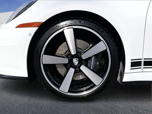 New 2026 Porsche 911 Carrera image 11