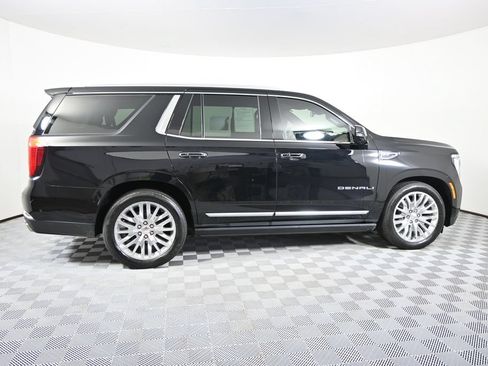 Used 2025 GMC Yukon Denali w/ Sun & Power Step Package AWD/4WD image 7