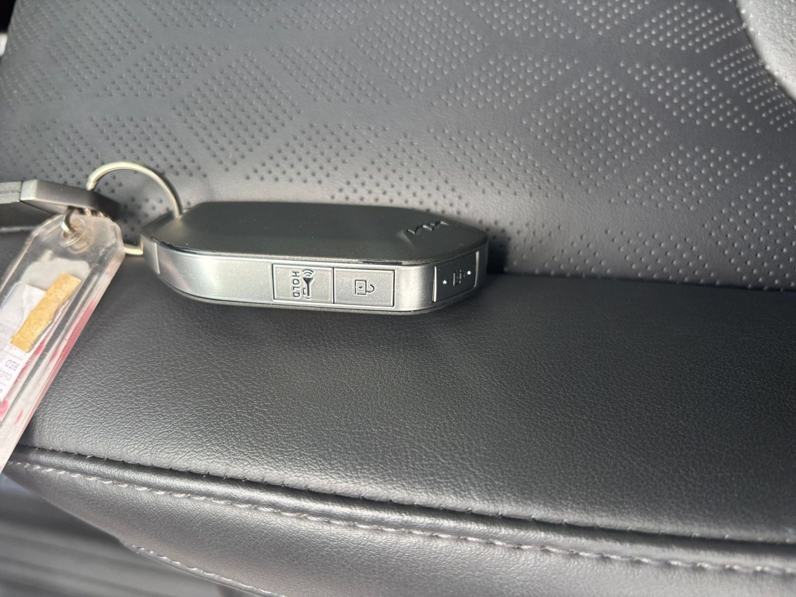 Used 2026 Kia Carnival FWD image 19
