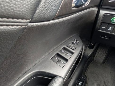 Used 2015 Honda Accord EX-L image 19