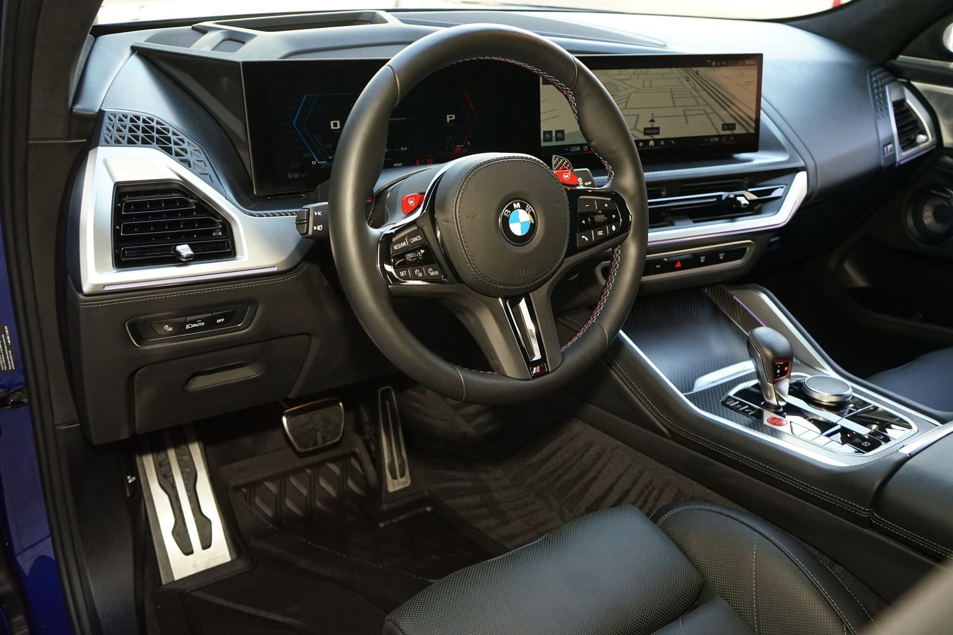 Used 2025 BMW XM w/ M Driver's Package AWD/4WD image 8