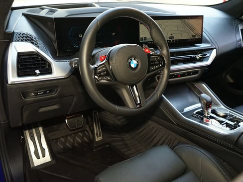Used 2025 BMW XM w/ M Driver's Package AWD/4WD image 8