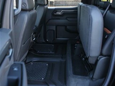Used 2022 GMC Sierra 1500 AT4 w/ AT4 Premium Package AWD/4WD image 21