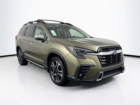 Used 2023 Subaru Ascent Touring AWD/4WD image 10