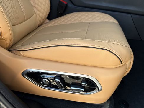 New 2025 Jeep Grand Cherokee L Summit w/ Advanced Protech Group IV image 47