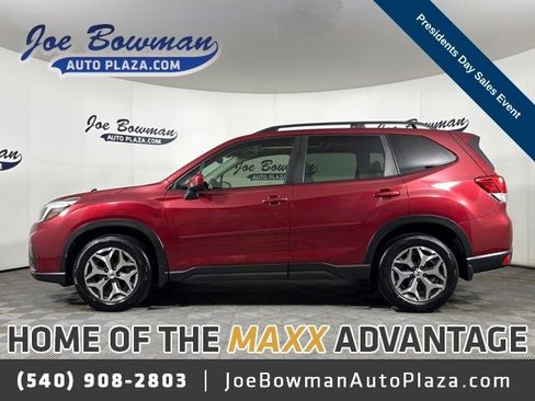 Used 2019 Subaru Forester Premium image 1