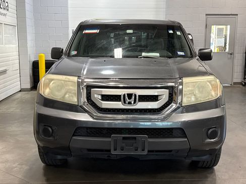 Used 2011 Honda Pilot LX image 2