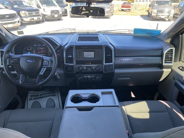 Used 2018 Ford F250 XLT w/ Snow Plow Prep Package AWD/4WD image 12
