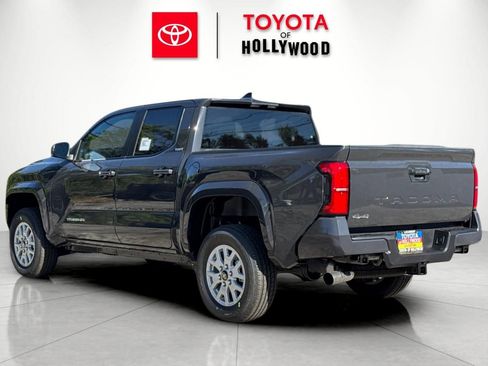 New 2026 Toyota Tacoma SR5 image 6