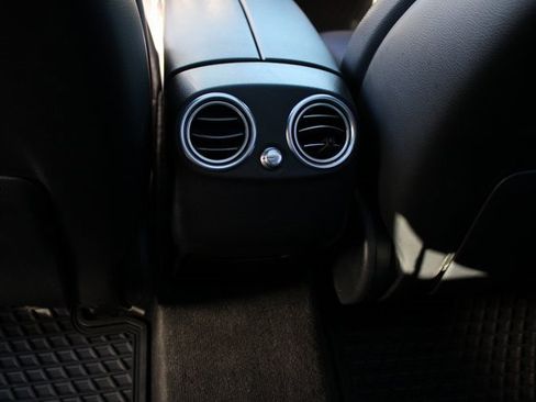 Certified 2018 Mercedes-Benz GLC 300 4MATIC image 33