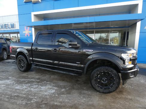 Used 2017 Ford F150 Lariat image 1