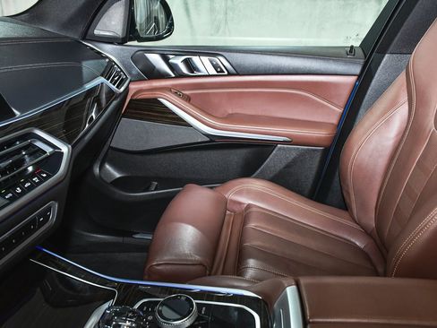 Used 2020 BMW X5 xDrive40i w/ Premium Package image 53