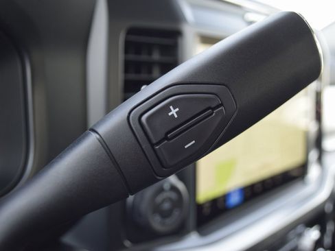 New 2025 Ford F350 Lariat w/ Lariat Ultimate Package image 14