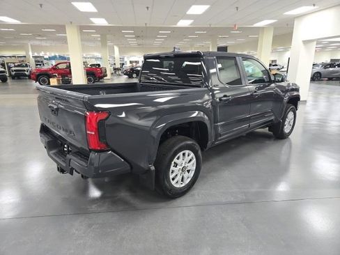 New 2026 Toyota Tacoma SR5 AWD/4WD image 5