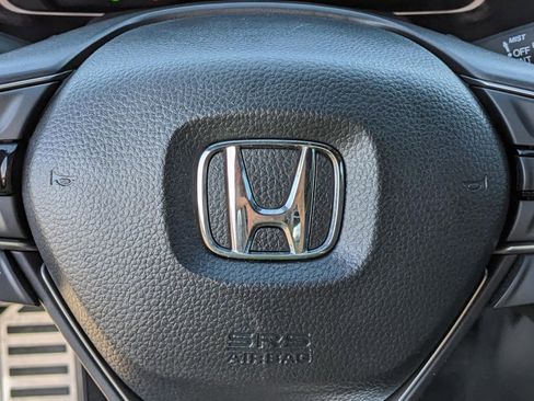 Used 2022 Honda Accord Sport image 28