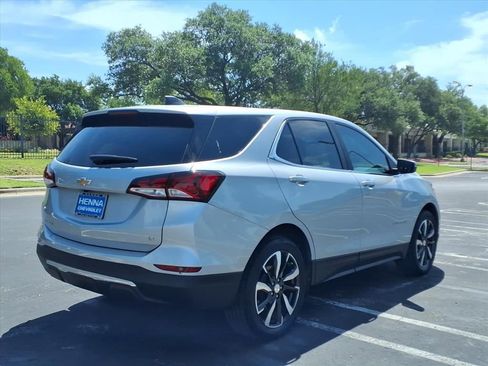 Used 2022 Chevrolet Equinox LT FWD image 6