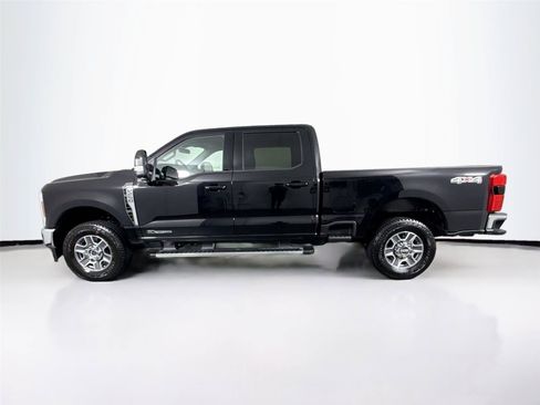 Used 2026 Ford F250 Lariat AWD/4WD image 14