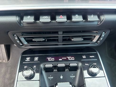 Certified 2020 Porsche 911 Carrera 4S AWD/4WD image 25