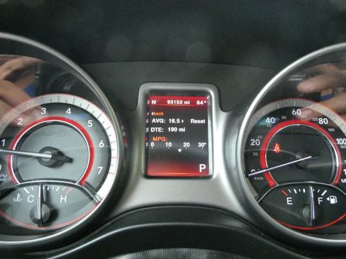 Used 2018 Dodge Journey Crossroad image 14