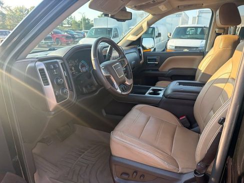 Used 2017 GMC Sierra 1500 Denali AWD/4WD image 25