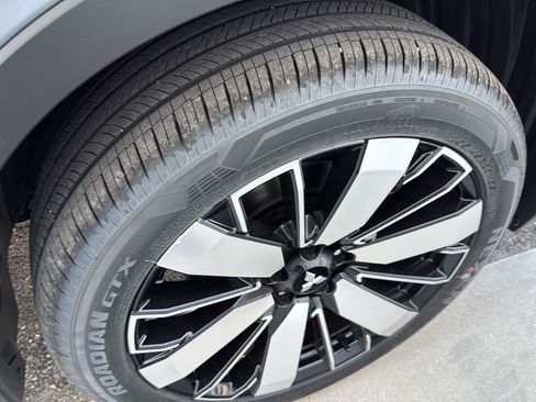 New 2026 Mitsubishi Outlander SE AWD/4WD image 14