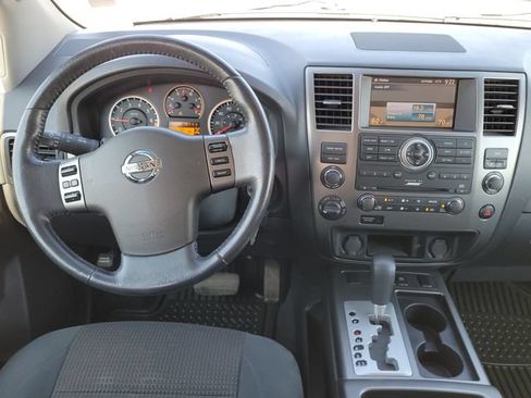 Used 2010 Nissan Armada SE AWD/4WD image 10