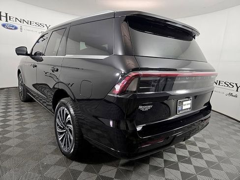 New 2026 Lincoln Navigator Black Label AWD/4WD image 7