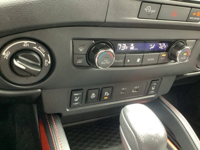 Used 2023 Nissan Frontier PRO-4X w/ Pro Convenience Package AWD/4WD image 28