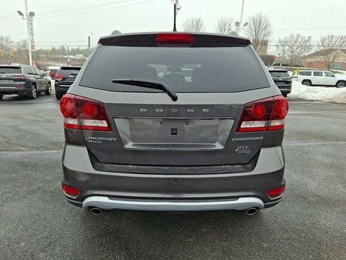 Certified 2017 Dodge Journey Crossroad image 2