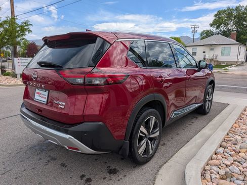 Used 2023 Nissan Rogue Platinum AWD/4WD image 5