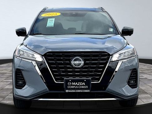 Used 2023 Nissan Kicks SR FWD image 3