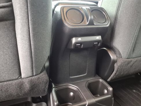 Used 2025 Jeep Gladiator Sport AWD/4WD image 22