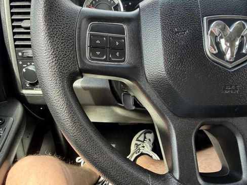 Used 2018 RAM 2500 Tradesman w/ Chrome Appearance Group image 30