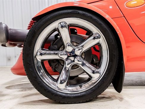 Used 1999 Plymouth Prowler RWD image 9