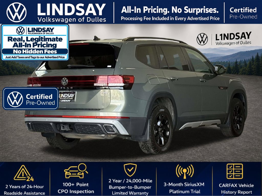 Used 2024 Volkswagen Atlas Peak Edition SE AWD/4WD image 8