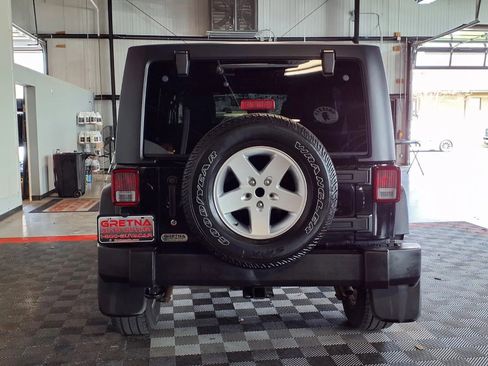 Used 2016 Jeep Wrangler Unlimited Sport w/ Quick Order Package 24S AWD/4WD image 5