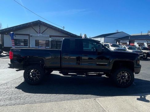 Used 2015 Chevrolet Silverado 1500 W/T w/ Black Out Edition image 7
