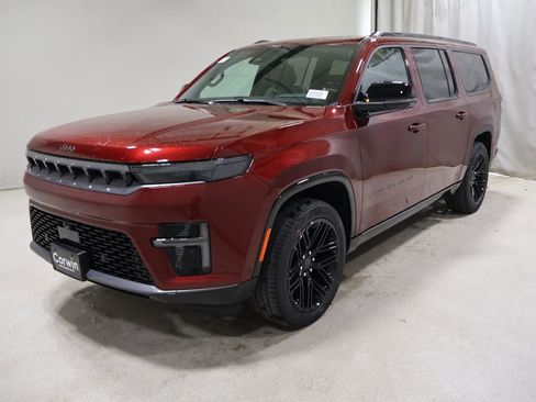 New 2026 Jeep Grand Wagoneer L Limited AWD/4WD image 3