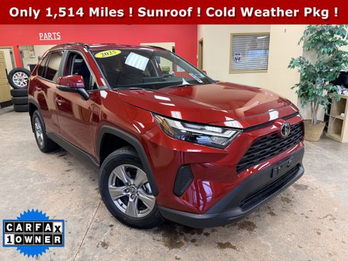 Used 2025 Toyota RAV4 XLE w/ Convenience Package image 1