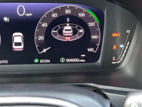 Certified 2024 Honda Accord Sport image 22