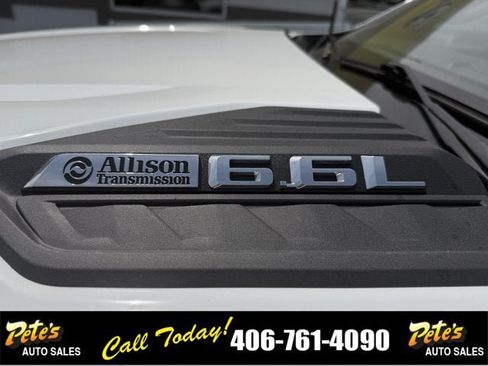 Used 2024 Chevrolet Silverado 2500 W/T w/ WT Convenience Package AWD/4WD image 8