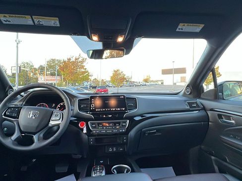 New 2026 Honda Ridgeline Black Edition image 21