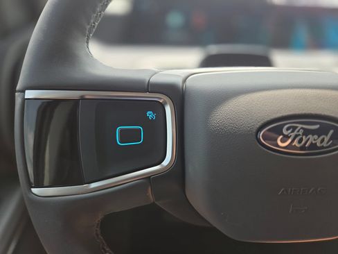 New 2026 Ford Expedition Active RWD image 21