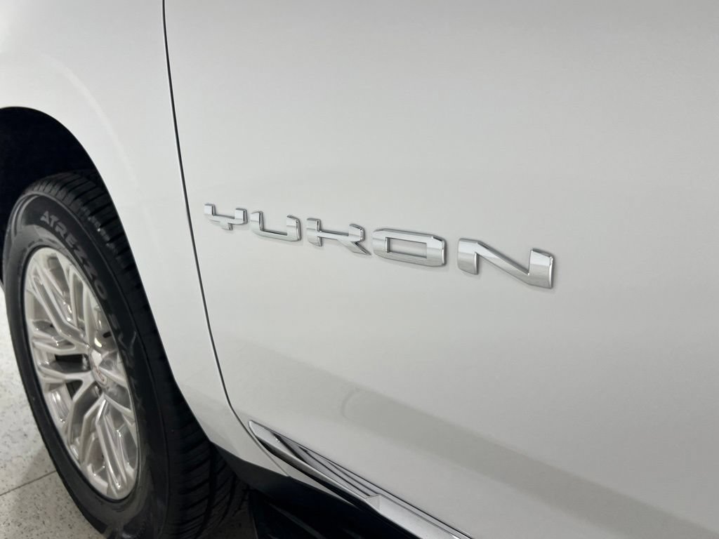 Used 2024 GMC Yukon SLT RWD image 30