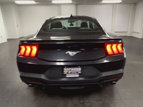 Used 2024 Ford Mustang Coupe w/ 2.3L High Performance Package image 7
