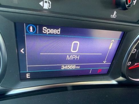 Used 2024 GMC Terrain SLE w/ Driver Convenience Package AWD/4WD image 16