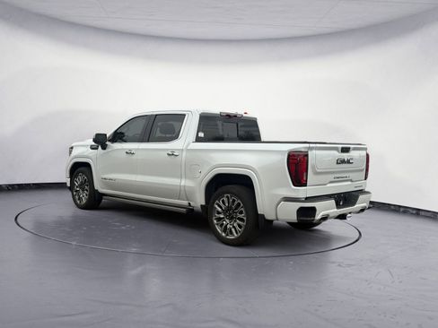 Used 2024 GMC Sierra 1500 Denali Ultimate image 4